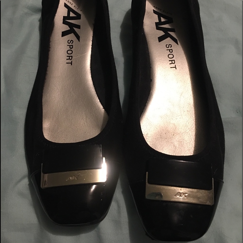 Anne Klein flats